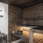Villa Omakotitalo Jyvaeskylaen Keskustassa *