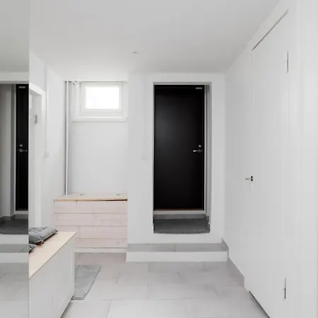 Omakotitalo Jyvaeskylaen Keskustassa Vila Jyväskylä